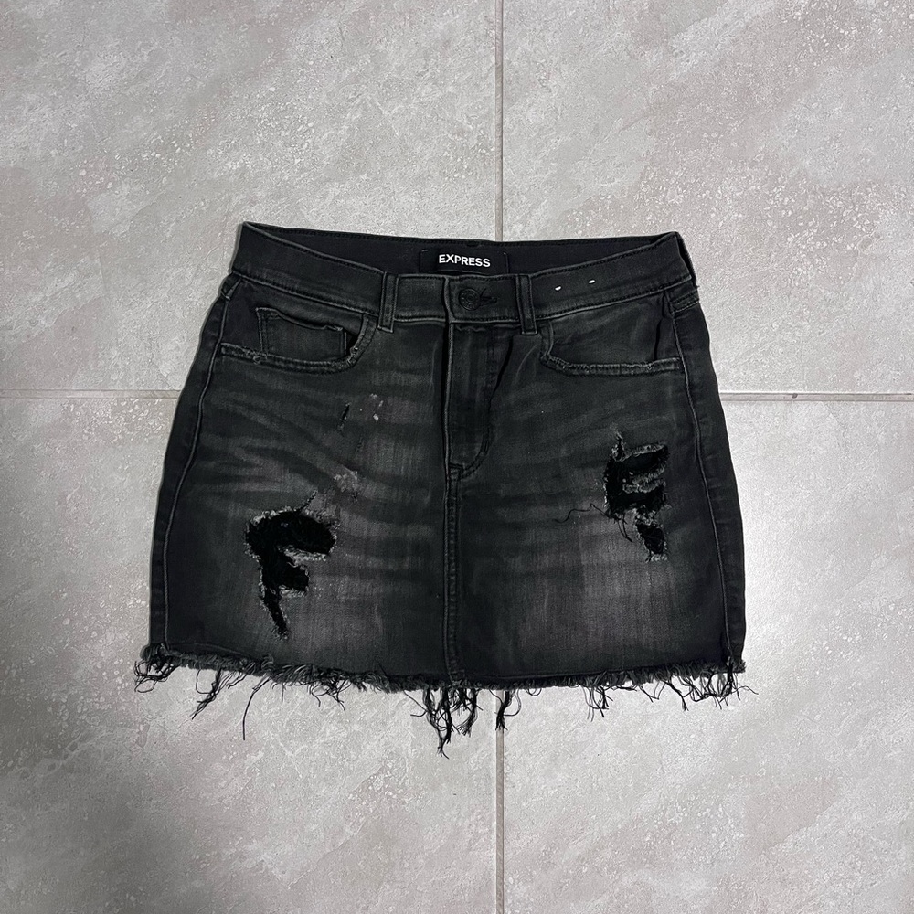 Express Charcoal Distressed Mini Skirt